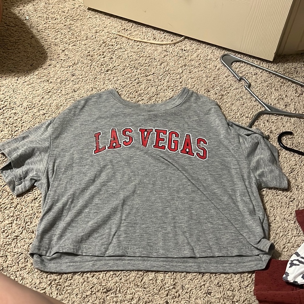 cropped tee